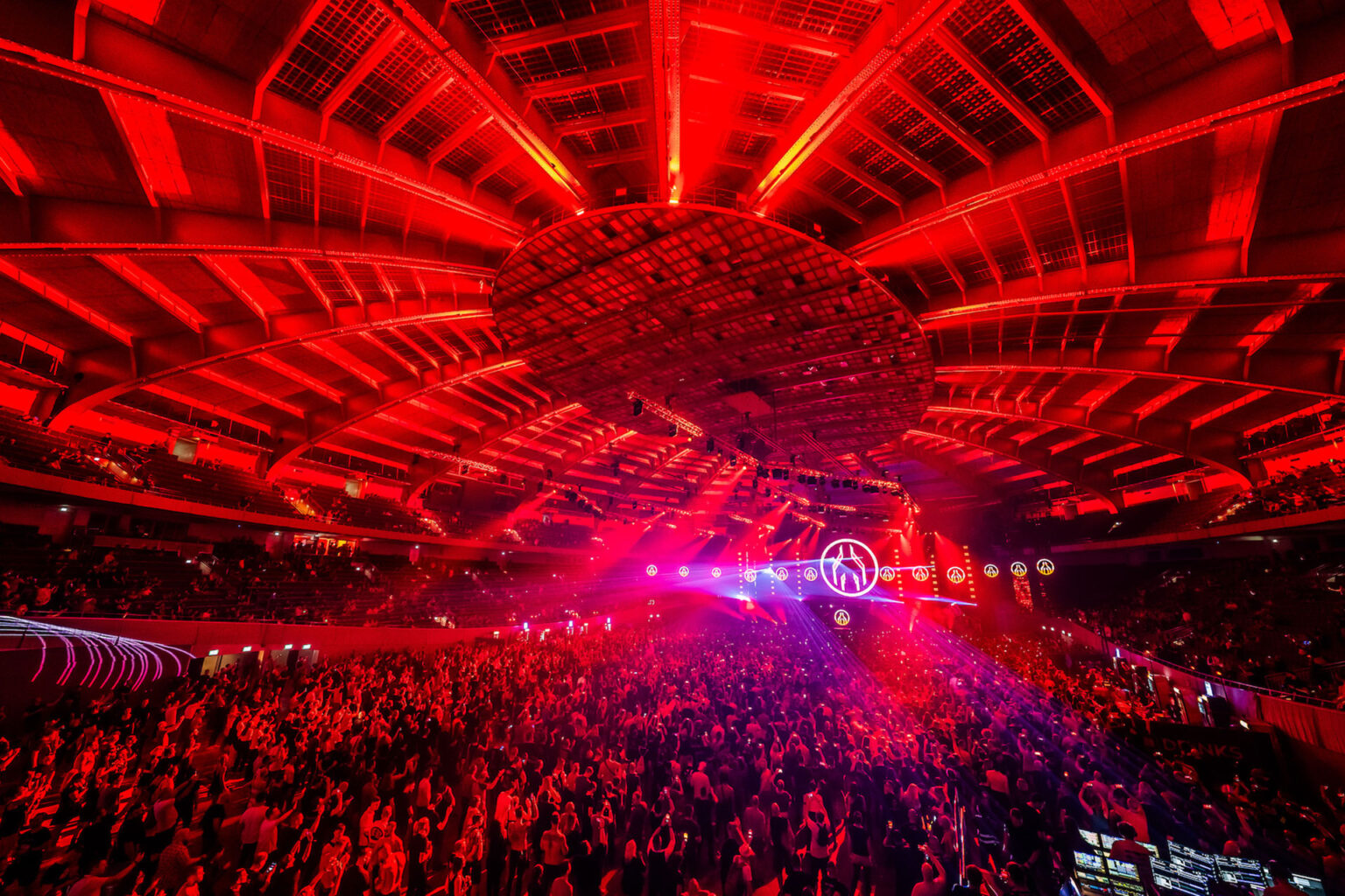 MAYDAY 2025: Das größte deutsche Indoor-Rave-Festival präsentiert Line ...