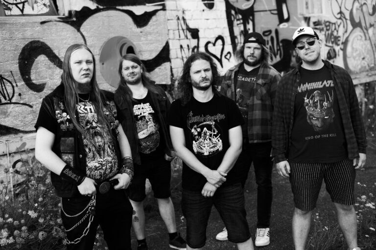 d07eb8a0-b303-2d23-8c3b-25ebc04df9c4 (1)