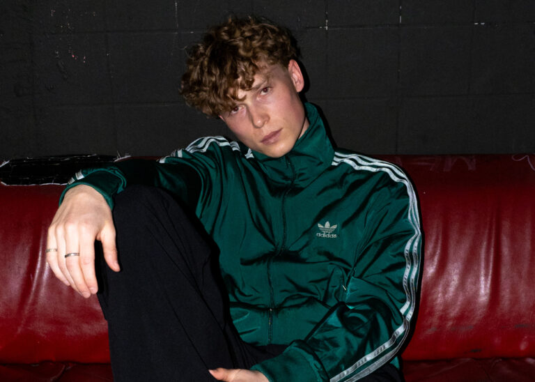 Jacob Elias Zeit zurück